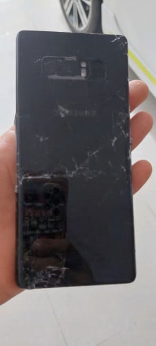 Note 8 កាប់សាច់