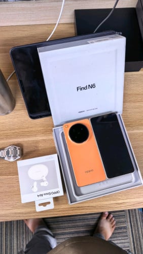 Oppo Find N6 ក្រុមហ៊ុន 99.99%