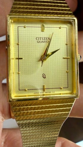 Original Rare Vintage Citizen Tank Quartz Gold Tone Textured Dial 1995 - (Condition 80%)
