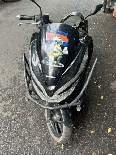 PCX 150cc year 2018 មាន ABS ស្មាតឃី មានពន្ធ