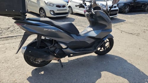 PCX 2021