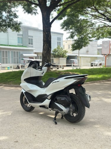 PCX ជប៉ុន 2022 (125cc)