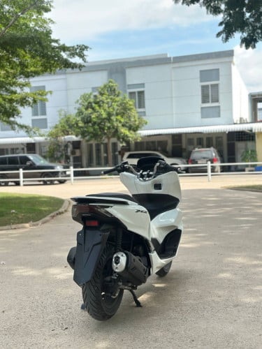 PCX ជប៉ុន 2022 (125cc)