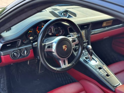 Porsche 911 Turbo S