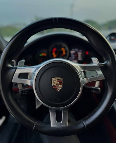 Porsche 911 Turbo S