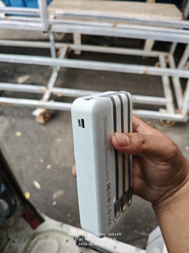 power bank ស្អាត 99 ភាគរយ 25,000៛