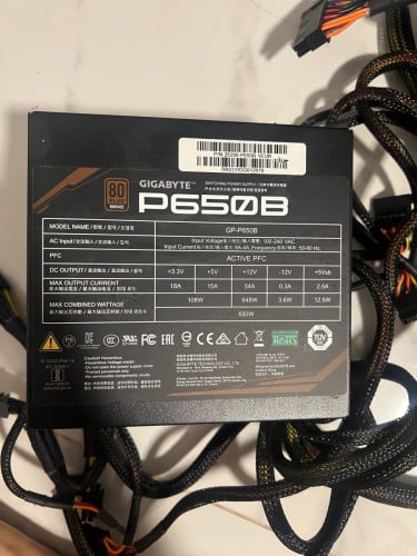 power supply gigabyte p650b 650w 80+ bronze
