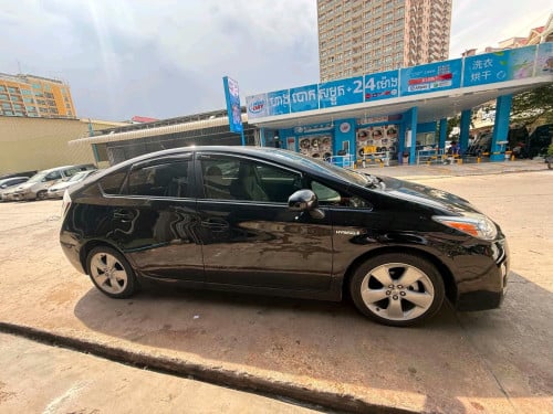 Prius 010 Option 5 Advance