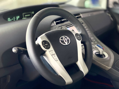 Prius 013 option 3 plug in សូម ចុចលីងខាងក្រោមដើម្បើសួរពត៍មានបន្ថែម