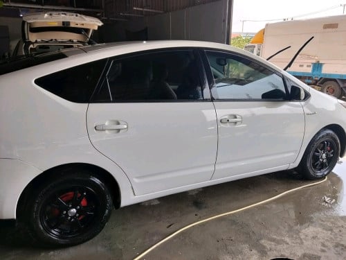 Prius 05 full no map