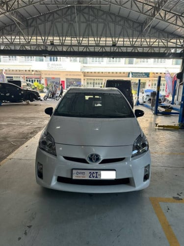 PRIUS 2010 For Rent /出租