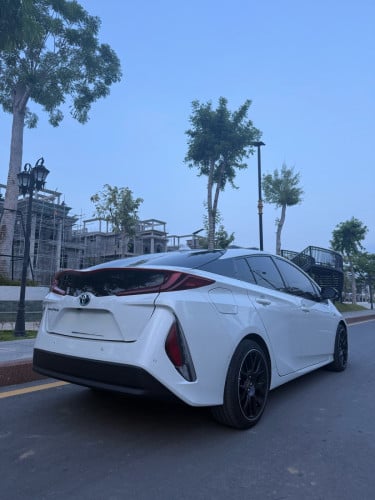 Prius Prime (ឡានជិះផ្ទាល់)
