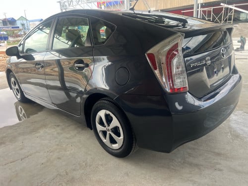 Prius2012ទើបមកដល់ថថ្មីៗហ៊ុយៗ