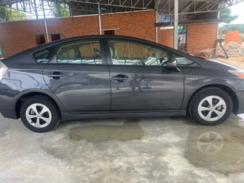 Prius2012ទើបមកដល់ថថ្មីៗហ៊ុយៗ