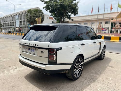 Range Rover Vogue 2016 up 2021 ម៉ាសូត 37500$