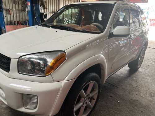 Rav4 ឆ្នាំ02លក់9000$ ឡានស្អាត
