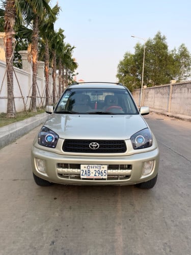 Rav4 2002 ឡានស្អាត​ ឯកសារគ្រប់​ ម៉ាសុីនប្រអប់លេខនៅល្អ