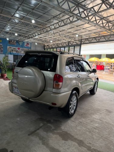 Rav4L 01ប៉ុង1ឡានថ្មី