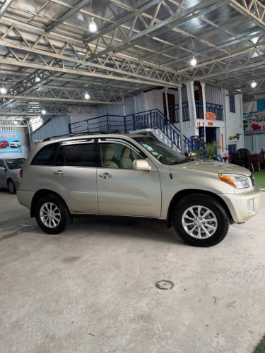 Rav4L 01ប៉ុង1ឡានថ្មី