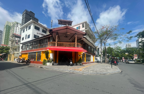Restaurantសម្រាប់ជួល នៅបឹងព្រលឹត