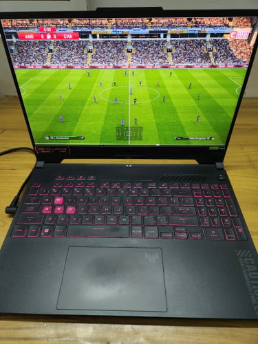 RTX 4060 ASUS TUF Gaming A15