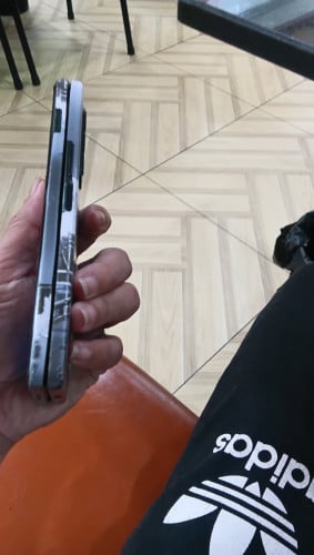 Samsung Galaxy Fold 3 ក្រុមហ៏ុន សុិ 2