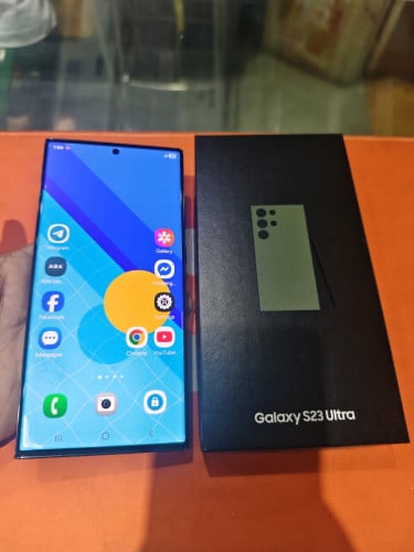 Samsung S23 ultra ក្រុមហ៊ុន មួយទឹកស្អាត 1TB