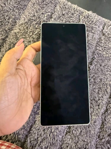 Samsung S25 ultra 12G 256G 99% 799$