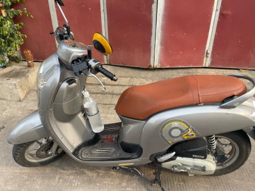 Scoopy for sale