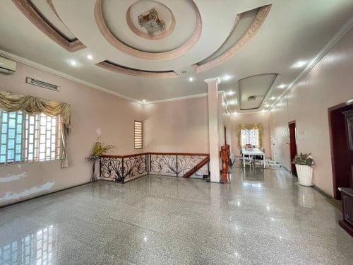 Single villa for rent near street 271