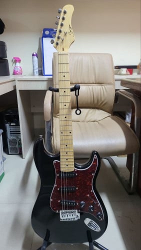 Smiger guitar
