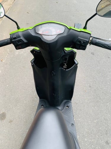 SUZUKI NEX (620$)2012 Japan 110cc