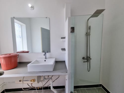 Swimming Pool Studio Serviced Apartment with Gym For Rent near AEON mall