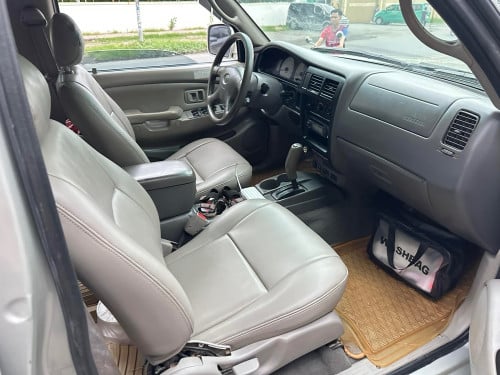 Tacoma 02 ម៉ាសុិន6 ប៉ុងភ្លើង លេខAI