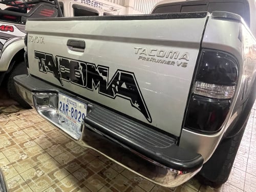 Tacoma ឆ្នាំ02 V6 ប៉ុងភ្លើង ឡានថ្មី