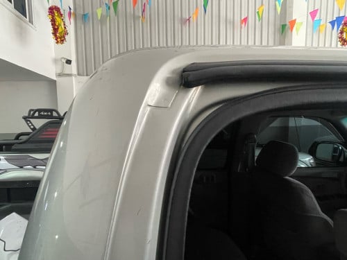 Tacoma ឆ្នាំ02 V6 ប៉ុងភ្លើង ឡានថ្មី
