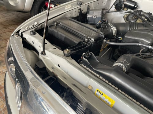 Tacoma ឆ្នាំ02 V6 ប៉ុងភ្លើង ឡានថ្មី