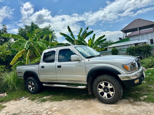Tacoma 2002 ម៉ាសុីន6 ប៉ុង1 ឡានស្អាត