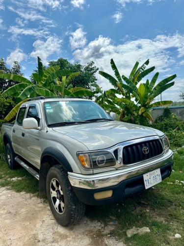 Tacoma 2002 ម៉ាសុីន6 ប៉ុង1 ឡានស្អាត