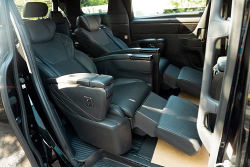 Toyota Alphard 2024