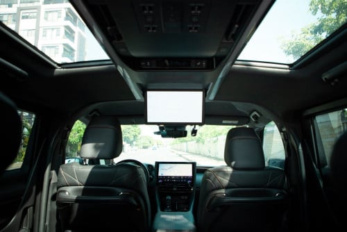 Toyota Alphard 2024