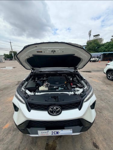 Toyota ForTuner 2026 ឡានស្អាត