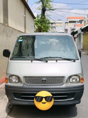 TOYOTA HIACE ឯកសារគ្រប់