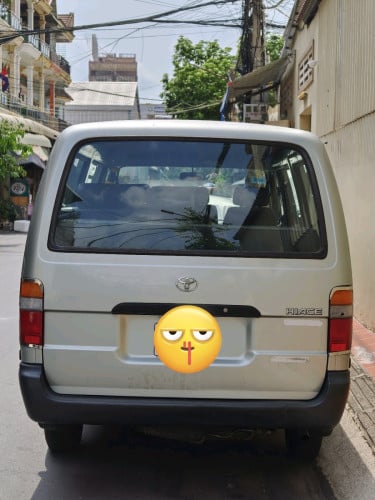 TOYOTA HIACE ឯកសារគ្រប់