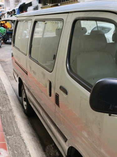 TOYOTA HIACE ឯកសារគ្រប់