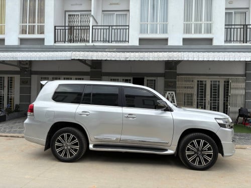 TOYOTA Land Cruiser 2008V6 តំលៃពិសេស💰28500$