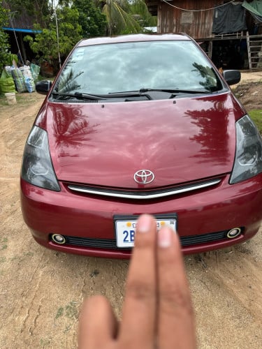 Toyota prius 05 ពាក់កណ្ដាលហ្វូល