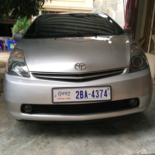 Toyota Prius 06 full option ឡានស្អាត ពិន្ទុខ្ពស់ ឯកសារម្ចាស់ដើម