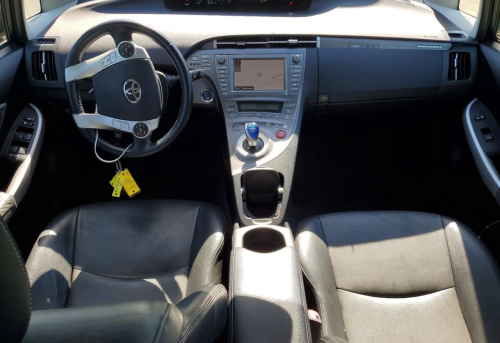 Toyota Prius plug in advance