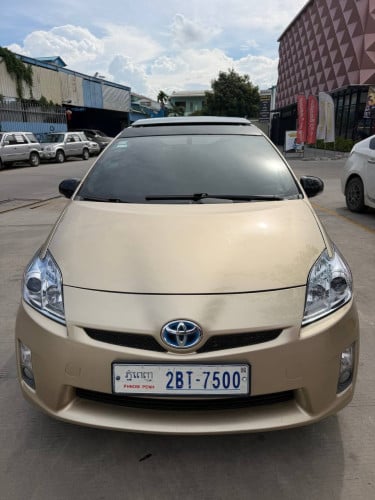 Toyota Prius  Year:2010 Option: 4 solar